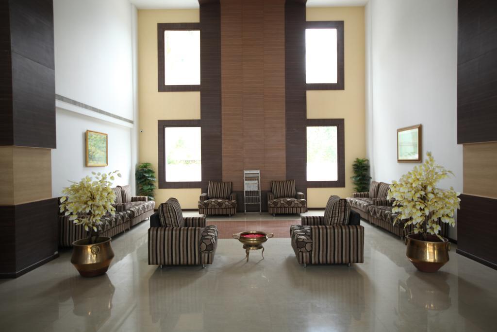 Sterling V Grand Madurai Exterior foto