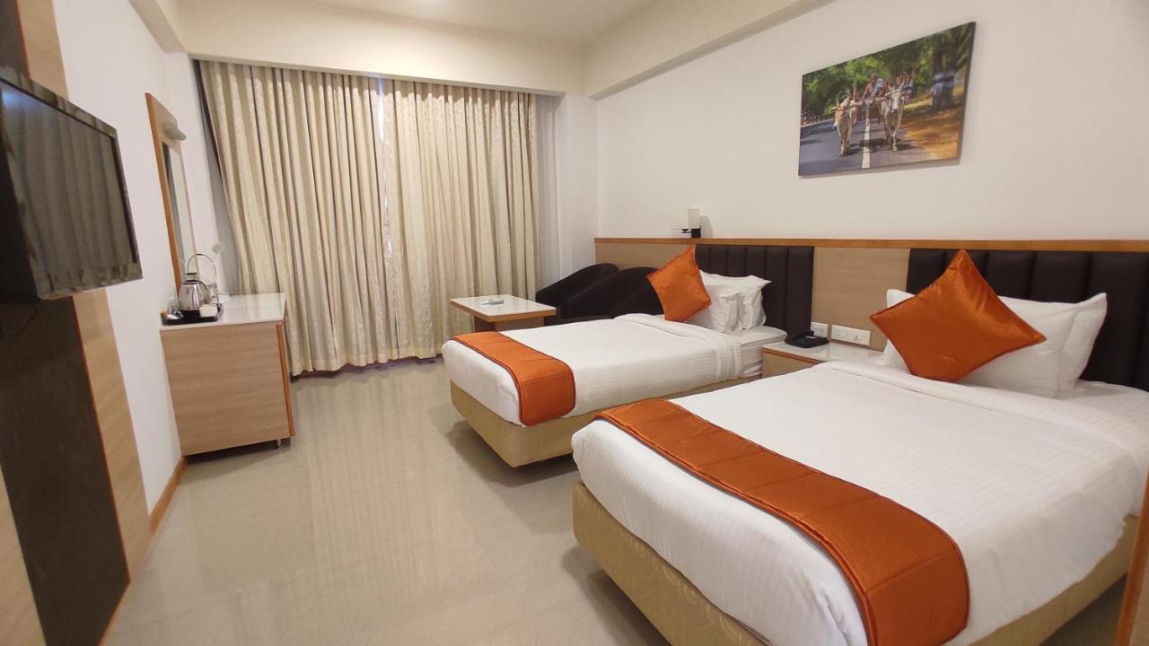 Sterling V Grand Madurai Exterior foto