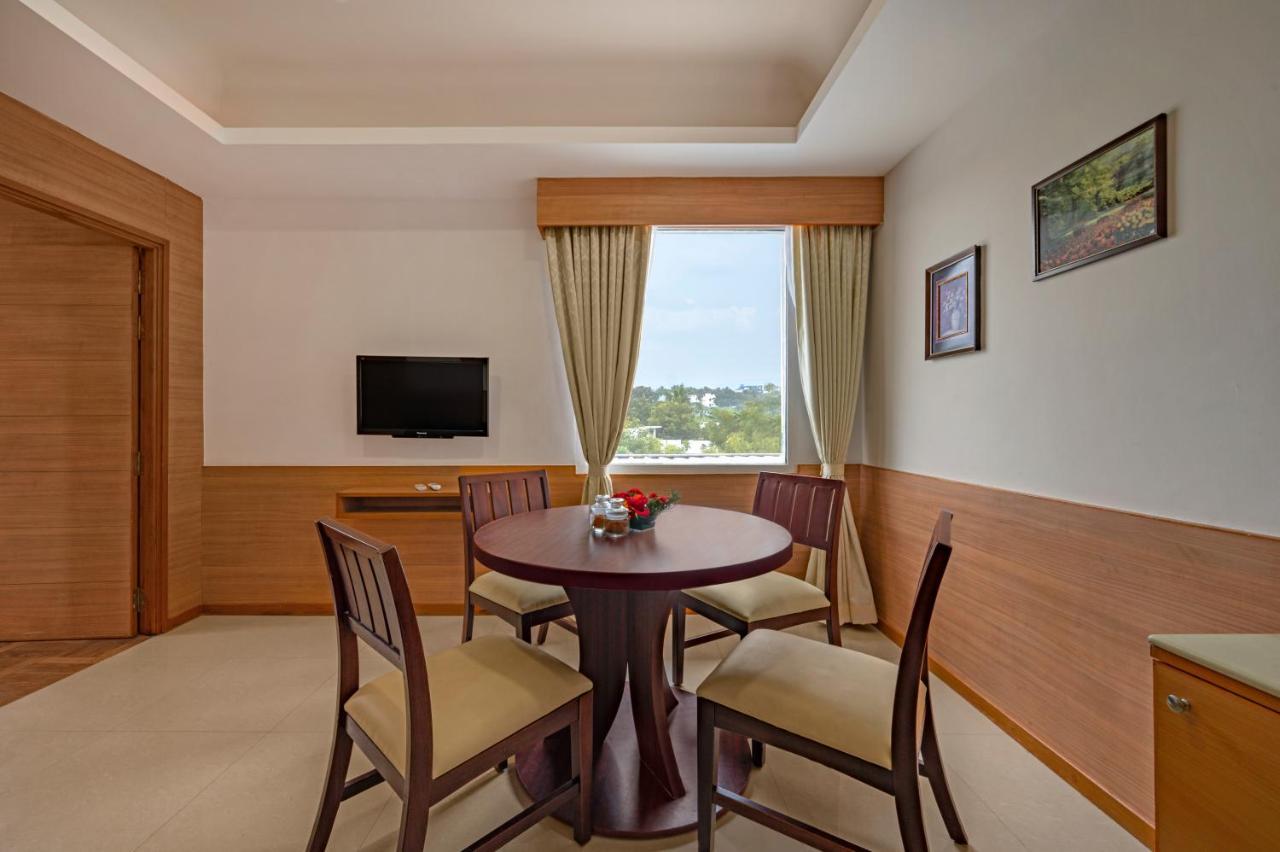 Sterling V Grand Madurai Exterior foto