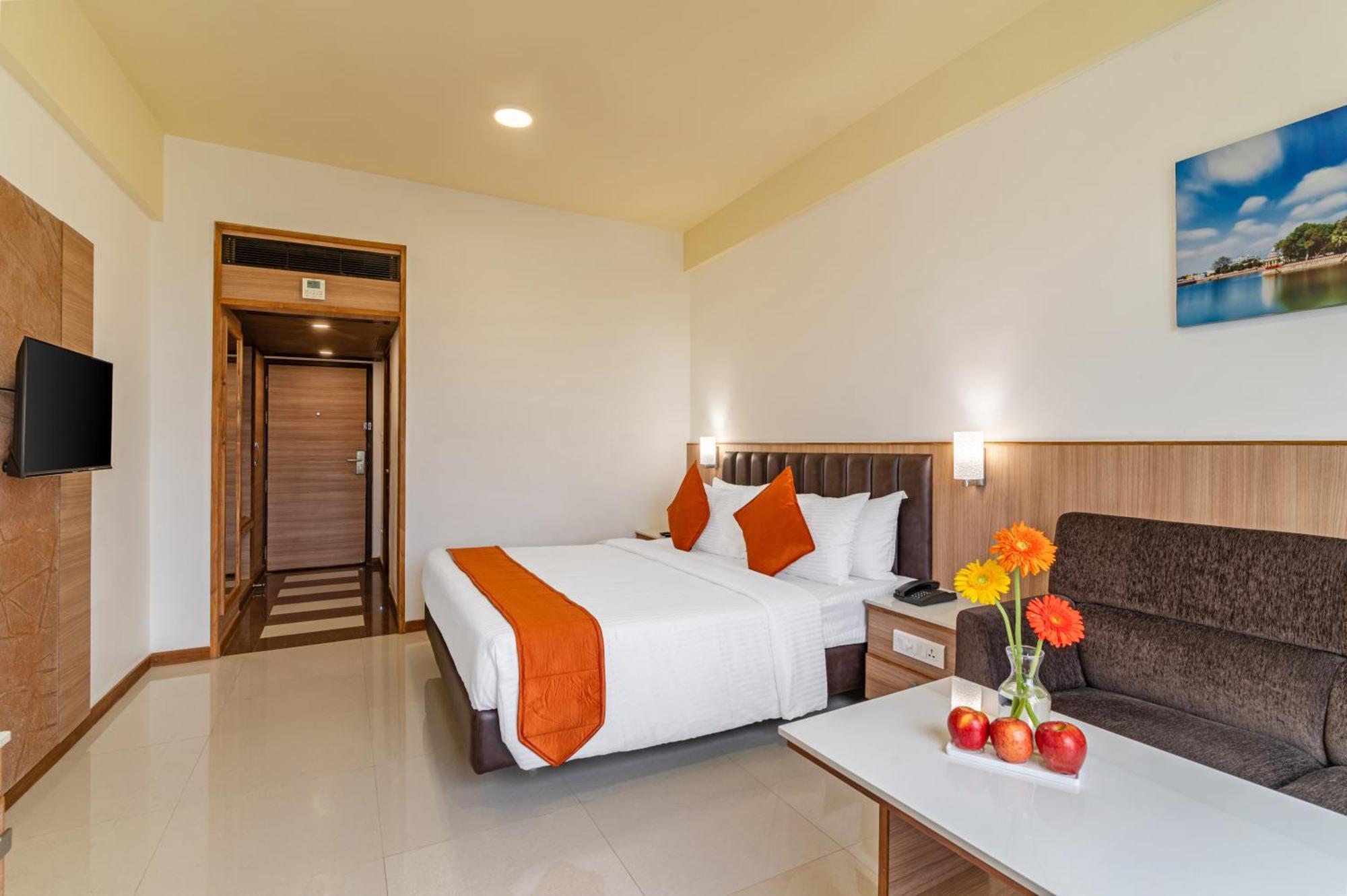 Sterling V Grand Madurai Exterior foto