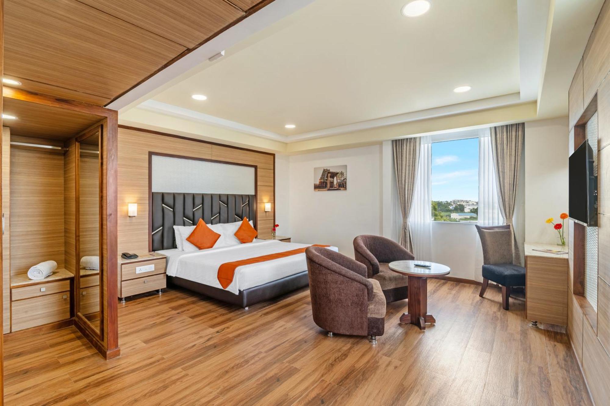 Sterling V Grand Madurai Exterior foto